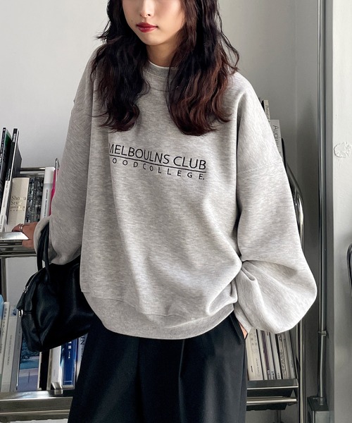 Chillfar(チルファー)の「刺繍カラフルロゴスウェット(スウェット・レディース・ピンク/アイボリー系1/ボルドー/グリーン/ブルー系/ベージュ/ネイビー/オートミール/ベージュ系/レッド/グレー系/ネイビー系/ブルー/杢グレー/アイボリー系・FREE)」の19枚目の写真