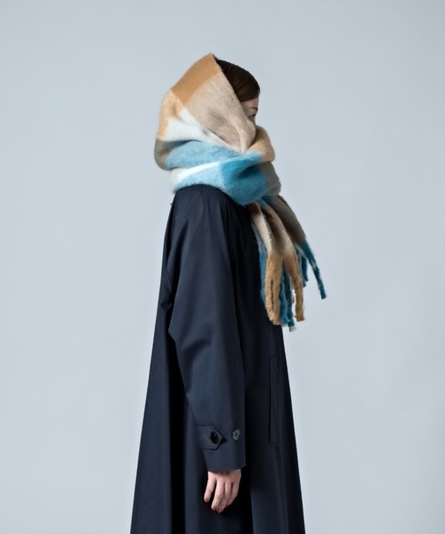 CALIFORNIA OUTFITTERS（カリフォルニア アウトフィッターズ）の「2-10C5 【無地&チェック】太フリンジ マフラーショール ボリュームストール マフラー（マフラー・レディース・ダークグリーン/スカイブルー/ライム/スモークピンク/ブルー系・ONESIZE）」の15枚目の写真