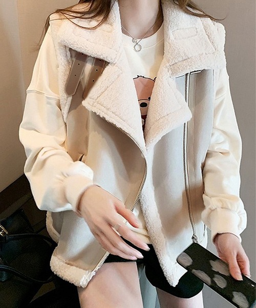 Doula Doula（ドゥーラドゥーラ）の「ボアフリースベスト（ベスト・レディース・オフホワイト/ブラック/ブラウン・FREE）」の2枚目の写真