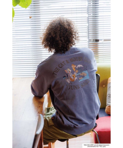 Tom&Jerry(トムアンドジェリー)の「JUNKSOUL/TOM&JERRY(トム&ジェリー) MUSIC トレーナー (M4)(Tシャツ/カットソー・メンズ・ネイビー/ベージュ・X-LARGE/LARGE/MEDIUM)」の8枚目の写真