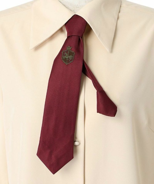 F i.n.t(フィント)の「ネクタイ付きビッグカラーシャツ(シャツ/ブラウス・レディース・オフホワイト/ライトベージュ・FREE)」の18枚目の写真