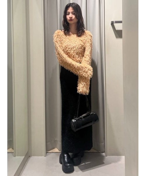 SLY（スライ）の「2WAY SHAGGY YARN TOPS ツーウェイ シャギー ヤーン トップス（カーディガン/ボレロ・レディース・ベージュ/アイボリー/スモークピンク・FREE）」の16枚目の写真