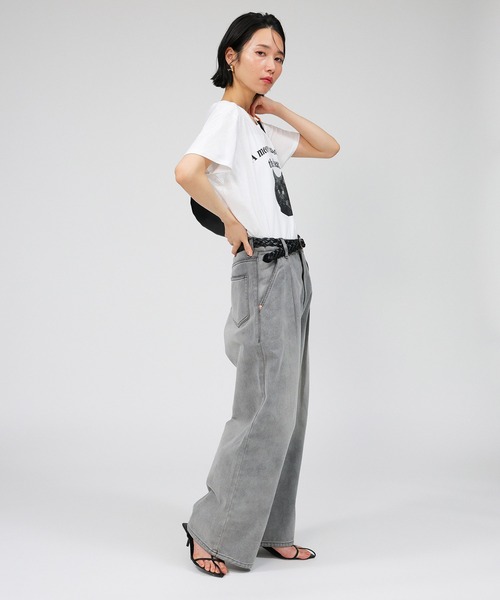 BABYLONE（バビロン）の「デニムタックパンツ（デニムパンツ