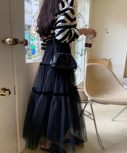 Doux Belle（ドゥーベル）の「ドット柄チュールシアースカート（スカート・レディース・ピンク/ブラック・FREE）」の4枚目の写真