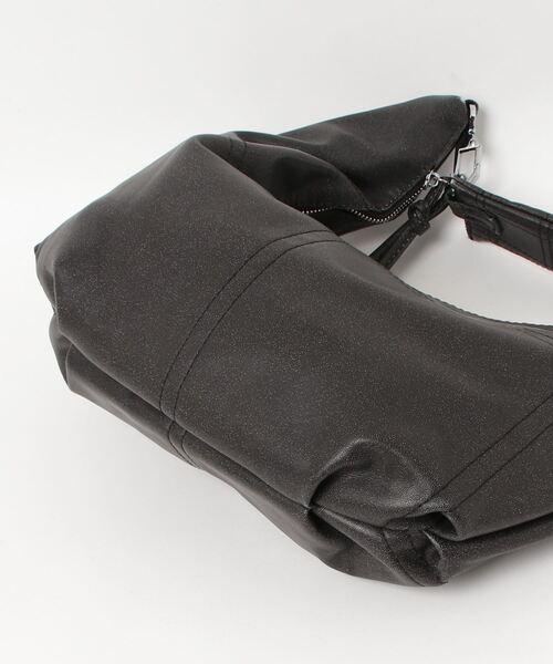 ヴィンテージ加工ムーンバッグ（ショルダーバッグ）｜VACANCY