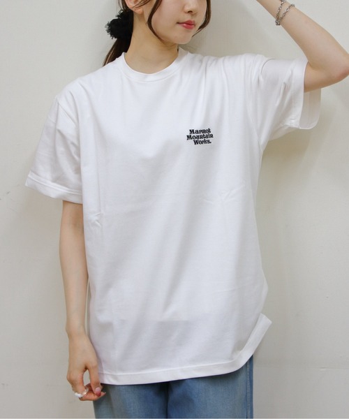 MARMOT(マーモット)の「Marmot/マーモット マーモットマウンテンワークス エンブロイダリーTEE MMW Embroidery T-Shirts(Tシャツ/カットソー・レディース・ヘザーグレー/ブラック/ホワイト・S/M/L)」の2枚目の写真