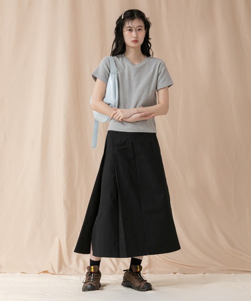 HEILIS（ヘイリス）の「コンパクトＴシャツカットソー/シンプル ノームコア ホワイト ブラック グレー カットソー 白T 韓国（Tシャツ/カットソー・レディース・ブラック/ホワイト/グレー・FREE）」の16枚目の写真