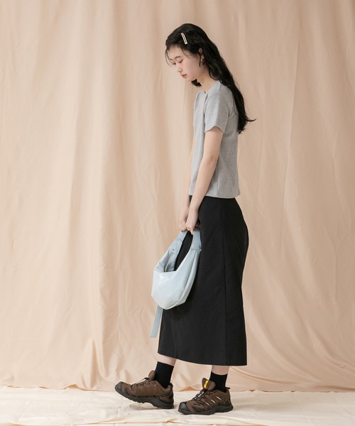 HEILIS（ヘイリス）の「コンパクトＴシャツカットソー/シンプル ノームコア ホワイト ブラック グレー カットソー 白T 韓国（Tシャツ/カットソー・レディース・ブラック/ホワイト/グレー・FREE）」の17枚目の写真