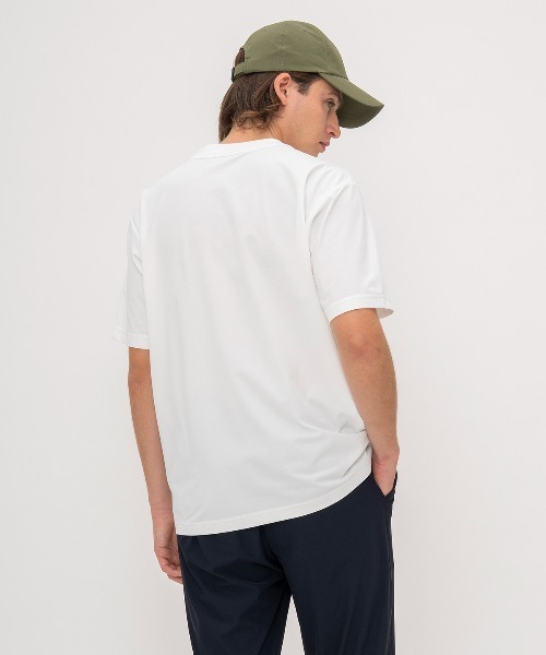 le coq sportif(ルコックスポルティフ)の「ヘランカサンスクリーン半袖Tシャツ(Tシャツ/カットソー・メンズ・ネイビー/ホワイト/ブルー・M/L/XL/XXL/S)」の5枚目の写真