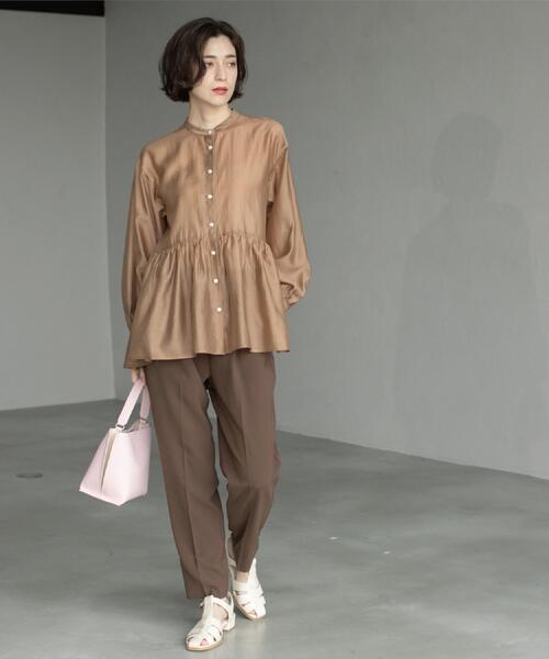 OPAQUE.CLIP(オペークドットクリップ)の「シアーペプラムブラウス【洗濯機洗い可】(シャツ/ブラウス・レディース・ナチュラル/キャメル/ブルー系その他・38/40/42)」の11枚目の写真