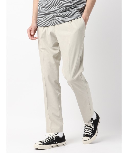 SUIT SQUARE（スーツスクエア）の「PERFORMANCE PANTS タックテーパードパンツ ウォッシャブル ストレッチ 裾上げ済み（スラックス・メンズ・ブラウン系/グレー系/ベージュ系/ブルー系/ブラック系・LL(85cm)/L(82cm)/M(79cm)/S(76cm)/3L(88cm)）」の4枚目の写真