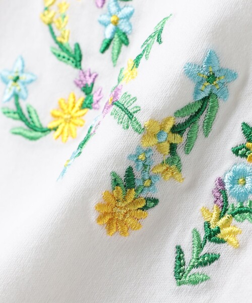 SHIPS(シップス)の「SHIPS KIDS:140~150cm / ガーリー 刺繍 ロゴ Tシャツ(Tシャツ/カットソー・キッズ・オフホワイト/オレンジ/ラベンダー・140/150)」の11枚目の写真