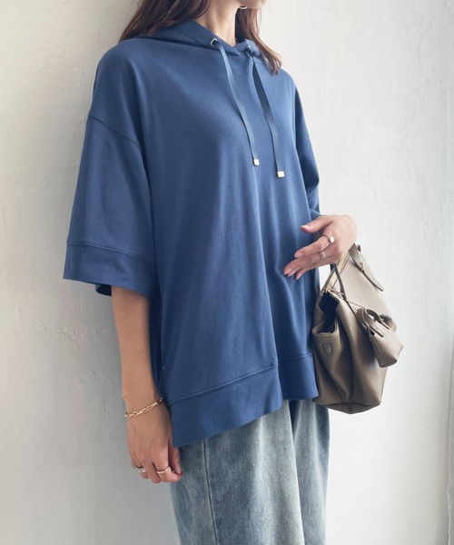 ikka（イッカ）の「【雑誌InRed6月号掲載】コットンUSAミニワッフルポケ付きパーカー（パーカー・レディース・ライトグレー/グリーン/ピンク/オフホワイト/ブルー/ブラック・M/L/S）」の5枚目の写真