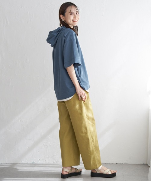 ikka（イッカ）の「【雑誌InRed6月号掲載】コットンUSAミニワッフルポケ付きパーカー（パーカー・レディース・ライトグレー/グリーン/ピンク/オフホワイト/ブルー/ブラック・M/L/S）」の18枚目の写真