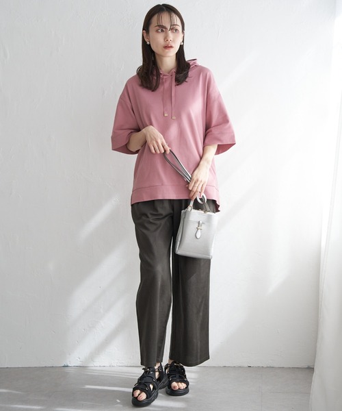 ikka（イッカ）の「【雑誌InRed6月号掲載】コットンUSAミニワッフルポケ付きパーカー（パーカー・レディース・ライトグレー/グリーン/ピンク/オフホワイト/ブルー/ブラック・M/L/S）」の21枚目の写真