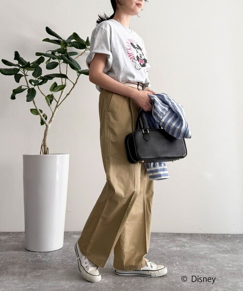 fredy emue（フレディエミュ）の「【GOOD ROCK SPEED/グッドロックスピード】Disney Mickey 半袖Tシャツ（Tシャツ/カットソー・レディース・オフホワイト/チャコールグレー/ライトグレー・38）」の17枚目の写真