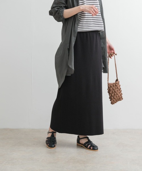 URBAN RESEARCH DOORS（アーバンリサーチドアーズ）の「リネン混ニットストレートスカート（スカート・レディース・ブラック/チャコールグレー・MEDIUM）」の6枚目の写真