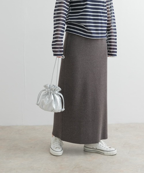 URBAN RESEARCH DOORS（アーバンリサーチドアーズ）の「リネン混ニットストレートスカート（スカート・レディース・ブラック/チャコールグレー・MEDIUM）」の22枚目の写真