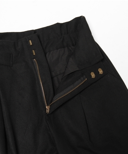 mystic（ミスティック）の「【mystic】タックテーパードパンツ（その他パンツ・レディース・チャコールグレー/キャメル/ブラック・ﾌﾘ-）」の7枚目の写真