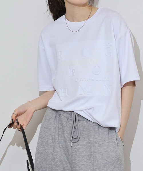 FUNALIVE(ファンアライブ)の「WALK&WIND エンボスラバーロゴ 半袖Tシャツ(Tシャツ/カットソー・メンズ・ホワイト系1/ブラック系4/ブラック系2/ホワイト系3/ホワイト系2/ブラック系1/ブラック系3/ホワイト系4・M/L/LL)」の1枚目の写真