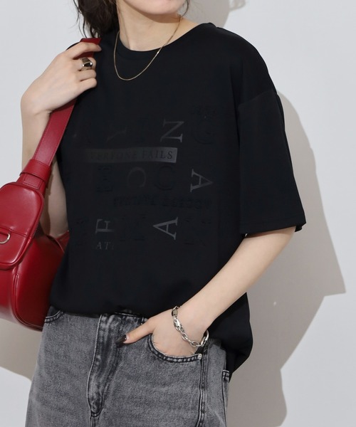 FUNALIVE(ファンアライブ)の「WALK&WIND エンボスラバーロゴ 半袖Tシャツ(Tシャツ/カットソー・メンズ・ホワイト系1/ブラック系4/ブラック系2/ホワイト系3/ホワイト系2/ブラック系1/ブラック系3/ホワイト系4・M/L/LL)」の6枚目の写真