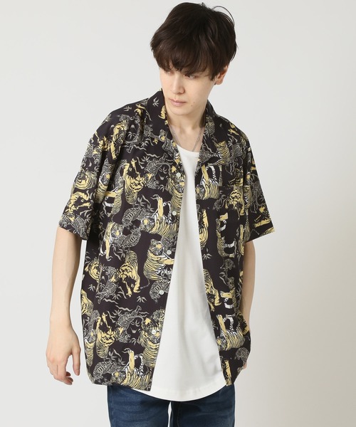 ARCADE(アーケード)の「総柄オープンカラー 猫 ネコ 虎柄 麻雀牌 ショートスリーブ開襟シャツ(シャツ/ブラウス・メンズ・ブラック系4/カーキ/ブラック系3/チャコールグレー・LL/L/M)」の9枚目の写真