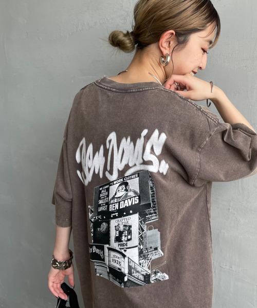 BEN DAVIS（ベンデイビス）の「[BEN DAVIS/ベンデイビス] BILLBOARD バックフォトグラフィック ヴィンテージライクTシャツ（Tシャツ/カットソー・レディース・ブラウン/ブラック・M/L/XL）」の2枚目の写真