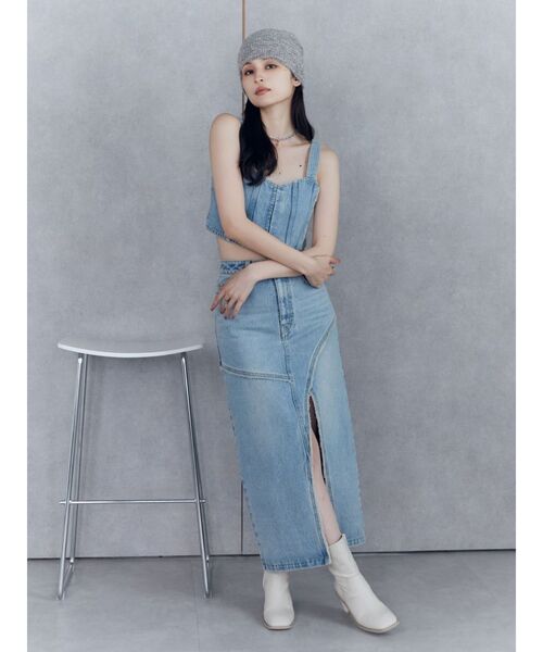 MURUA（ムルーア）の「デニムフロントオープンロングスカート（デニムスカート・レディース・ライトブルー/ブラック・1/2）」の10枚目の写真