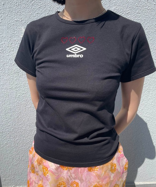 Casselini（キャセリーニ）の「[UMBRO × Casselini]ラインストーンTシャツ（Tシャツ/カットソー・レディース・ボルドー/サックスブルー/オフホワイト/ブラック/ベージュ/ピンク・FREE）」の15枚目の写真