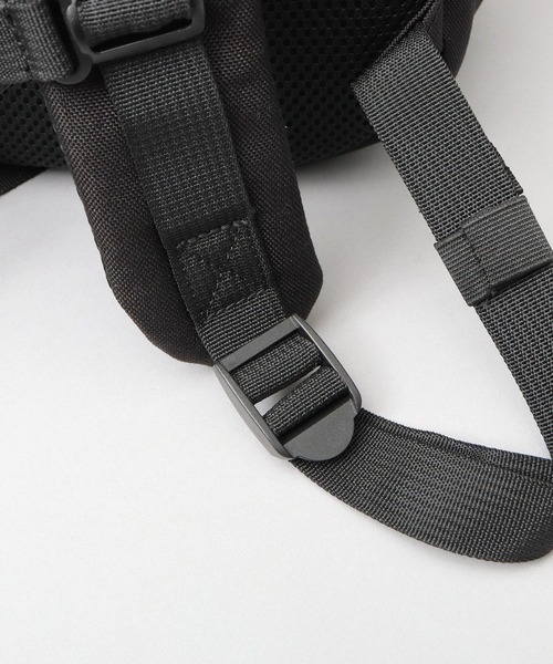 fulcro(フルクロ)の「fulcro フルクロ 撥水 15ポケット バックパック エッセンスM ビジネスリュック A4サイズ・15インチPC収納対応 ESSENSEシリーズ 19L(バックパック/リュック・メンズ・ブラック・FREE)」の22枚目の写真