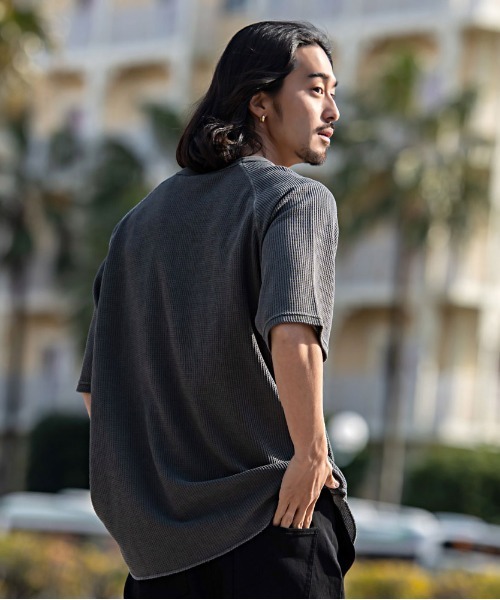 JEMORGAN(ジェーイーモーガン)の「『JEMORGAN LONG JOHNS/ジェーイーモーガンロングジョーンズ』CVCワッフルピグメント半袖ラグランT【+】(Tシャツ/カットソー・メンズ・グリーン/イエロー/オフホワイト/サックスブルー/チャコール・M/XL/L)」の9枚目の写真