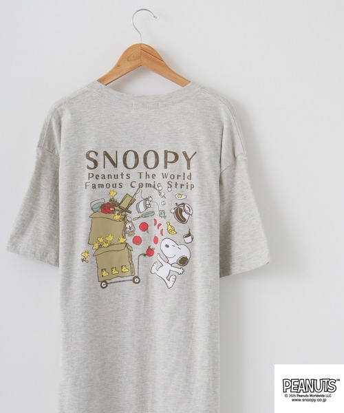 PEANUTS(ピーナッツ)の「PEANUTS 天竺スーパーBIGTシャツ(Tシャツ/カットソー・メンズ・ブルーグレー/ライトカーキ/ライトグリーン/ピンク系その他/ピンクベージュ/チャコール/ベージュ系その他/ホワイト/ブラック/グレイッシュベージュ/オートミール/グレー系その他/ネイビー系/サックスブルー系/ライトグリーン系・M/L)」の6枚目の写真