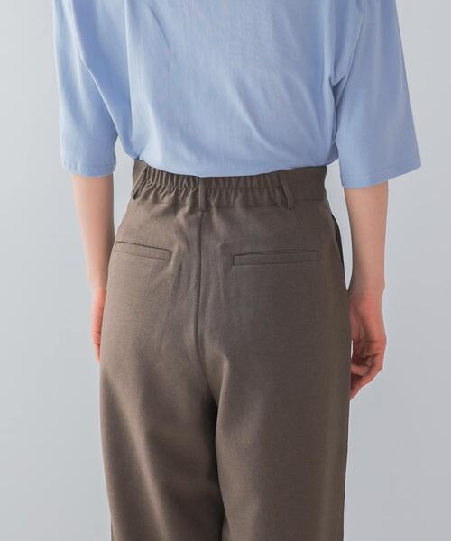 F by ROSSO（エフバイロッソ）の「『UR TECH DRYLUXE』F by ROSSO　タックワイドパンツ（その他パンツ・レディース・ブラック/モカ/ベージュ・34/36/38）」の12枚目の写真