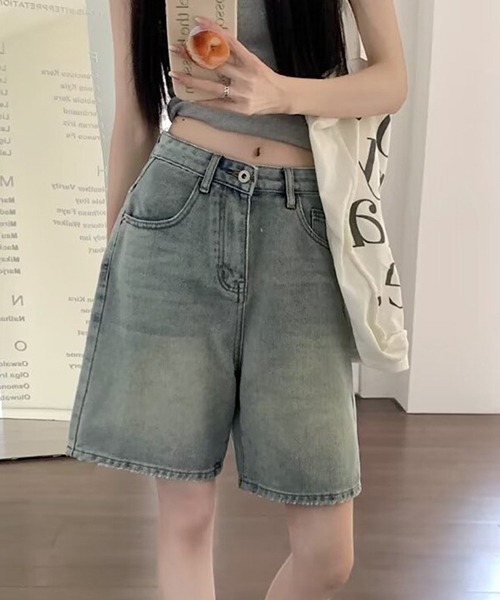 gossip!ロサンゼルス(ゴシップロサンゼルス)の「YUGA ハイウエスト ストレートデニムショートパンツ(デニムパンツ・レディース・インディゴブルー/ライトブルー・L/M)」の2枚目の写真