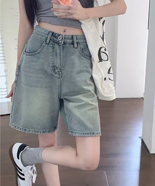gossip!ロサンゼルス(ゴシップロサンゼルス)の「YUGA ハイウエスト ストレートデニムショートパンツ(デニムパンツ・レディース・インディゴブルー/ライトブルー・L/M)」の21枚目の写真