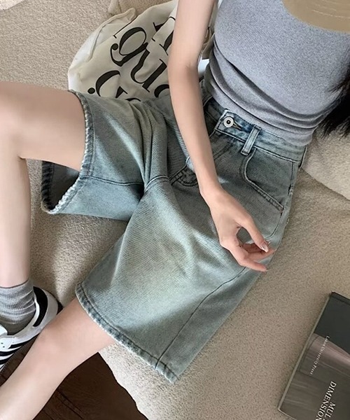 gossip!ロサンゼルス(ゴシップロサンゼルス)の「YUGA ハイウエスト ストレートデニムショートパンツ(デニムパンツ・レディース・インディゴブルー/ライトブルー・L/M)」の16枚目の写真
