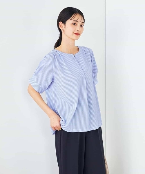 a.v.v（アーヴェヴェ）の「ストライプジャガードスリットネックトップス（Tシャツ/カットソー・レディース・ダークインディゴブルー/ネイビー・34/36/38/40/42）」の6枚目の写真