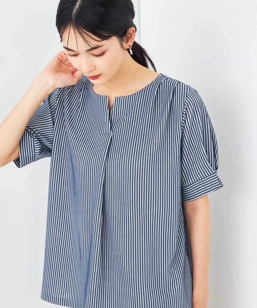 a.v.v（アーヴェヴェ）の「ストライプジャガードスリットネックトップス（Tシャツ/カットソー・レディース・ダークインディゴブルー/ネイビー・34/36/38/40/42）」の16枚目の写真