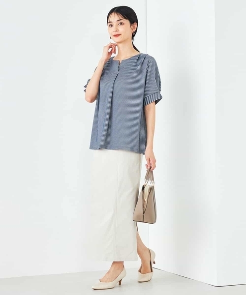 a.v.v（アーヴェヴェ）の「ストライプジャガードスリットネックトップス（Tシャツ/カットソー・レディース・ダークインディゴブルー/ネイビー・34/36/38/40/42）」の22枚目の写真