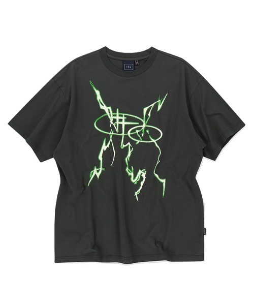 ROMANTIC CROWN(ロマンティッククラウン)の「A'GEM/9 × .kom 『ROMANTIC CROWN/ロマンティック クラウン』サンダーシャイニング Tシャツ(Tシャツ/カットソー・レディース・チャコールグレー・MEDIUM)」の8枚目の写真