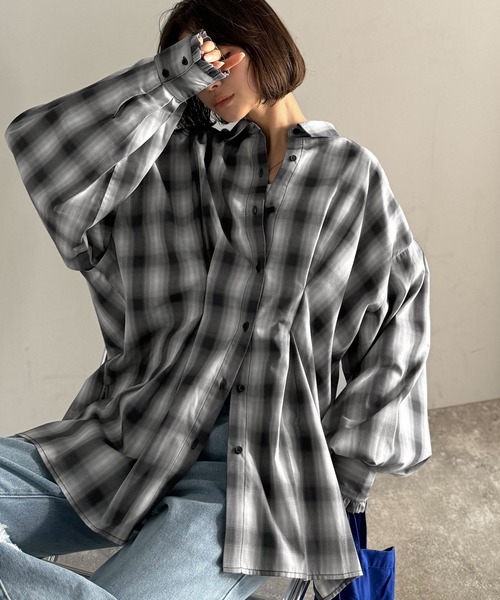 セール】甘さ控えめの好バランス◎ウエストタック袖フリルビッグ長袖