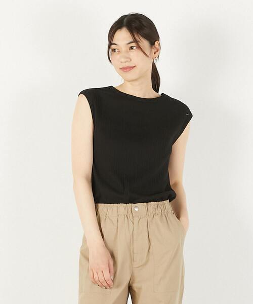MELROSE claire(メルローズ クレール)の「【ワイドリブ万能ボートネックノースリカットプル】(Tシャツ/カットソー・レディース・ベージュ系その他/グリーン/ライトブラウン/ブラック・FREE)」の2枚目の写真