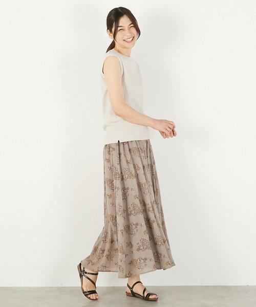 MELROSE claire(メルローズ クレール)の「【ワイドリブ万能ボートネックノースリカットプル】(Tシャツ/カットソー・レディース・ベージュ系その他/グリーン/ライトブラウン/ブラック・FREE)」の10枚目の写真