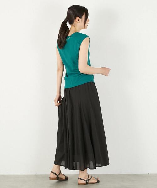 MELROSE claire(メルローズ クレール)の「【ワイドリブ万能ボートネックノースリカットプル】(Tシャツ/カットソー・レディース・ベージュ系その他/グリーン/ライトブラウン/ブラック・FREE)」の15枚目の写真