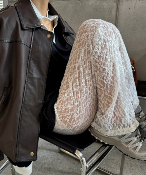 VIVID LADY(ビビッドレディー)の「レース スリム フレアパンツ レギンス(その他パンツ・レディース・ホワイト/ブラック・FREE)」の19枚目の写真