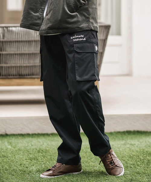 mp13849-cargo pants with cursive embroidery カーゴパンツ