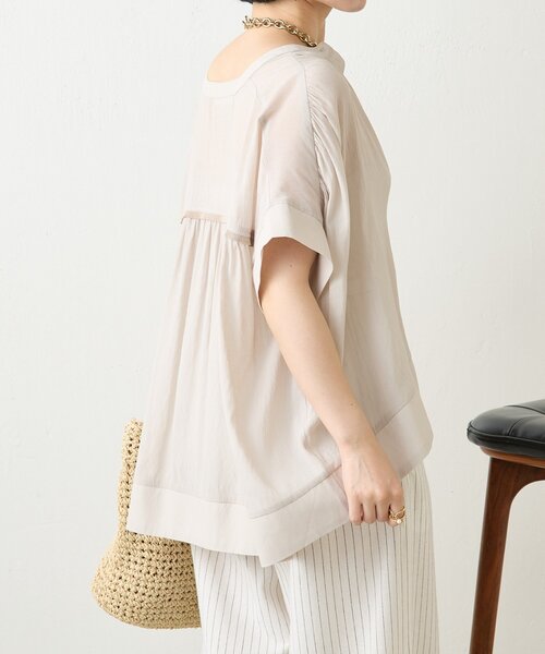 Jena espace merveilleux（ジェナ　エスパスメルヴェイユ）の「ニットラインギャザーシャツ（シャツ/ブラウス・レディース・パープル/ブラック/ベージュ・FREE）」の16枚目の写真