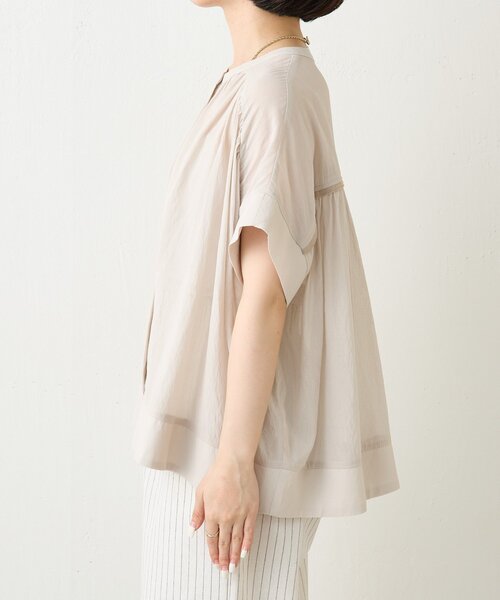 Jena espace merveilleux（ジェナ　エスパスメルヴェイユ）の「ニットラインギャザーシャツ（シャツ/ブラウス・レディース・パープル/ブラック/ベージュ・FREE）」の19枚目の写真