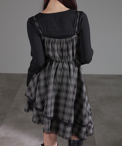 apres jour mignon（アプレジュールミニョン）の「イレヘムキャミワンピース（チュニック・レディース・ブラウン系その他/ブラック/ブラック系その他/オフホワイト/ブラック系その他2/ダークブラウン/ベージュ系その他/チャコールグレー・フリー/X-LARGE/LARGE）」の12枚目の写真