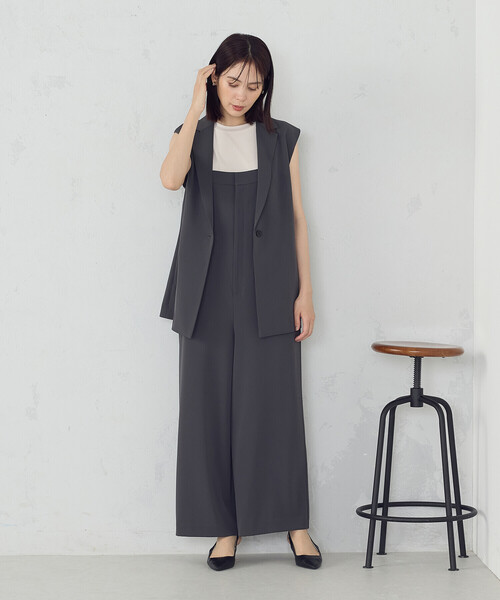 COMME CA ISM（コムサイズム）の「【UVカット・接触冷感・吸水速乾】ベルト付きテーラードジレ / セットアップ対応（ベスト・レディース・チャコール・FREE）」の7枚目の写真